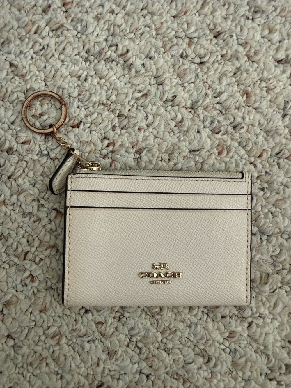 Coach Cream Leather Card Case with Gold Key Ring - Picture 3 of 6